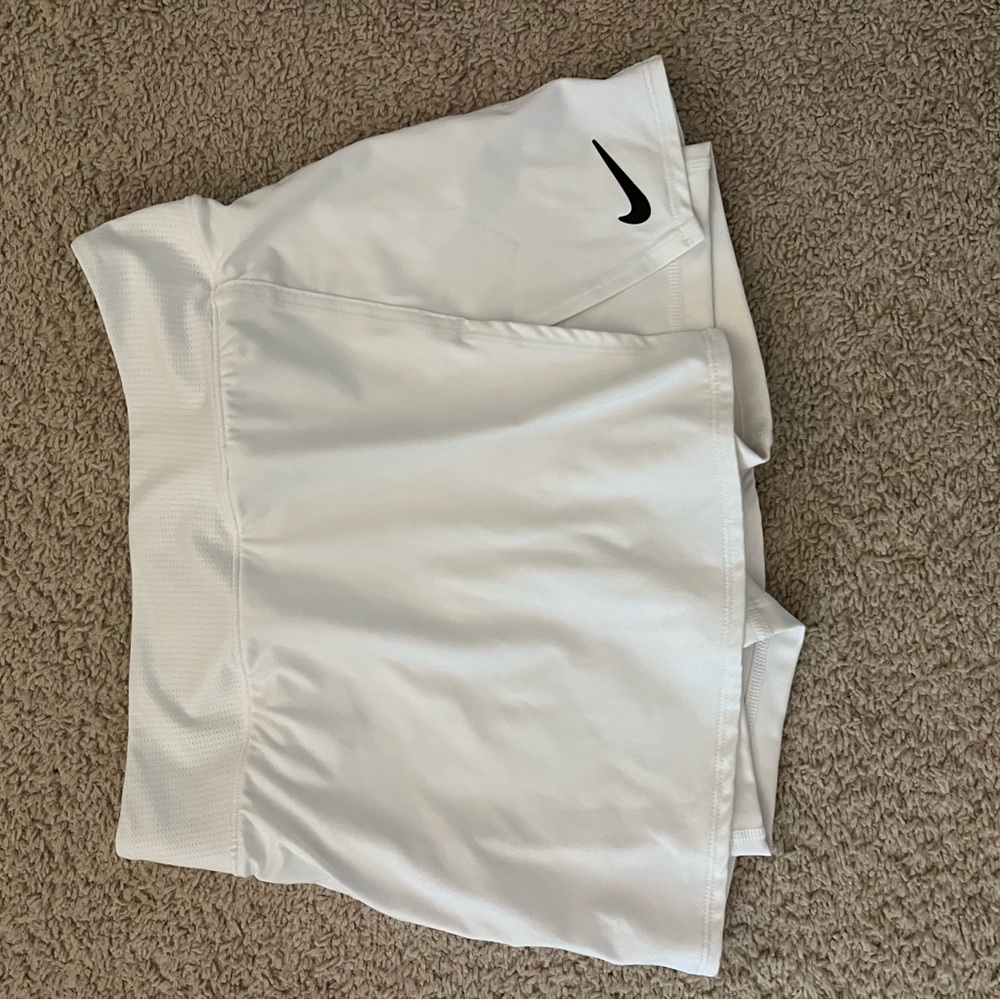 Nike XS Women’s tennis skirt